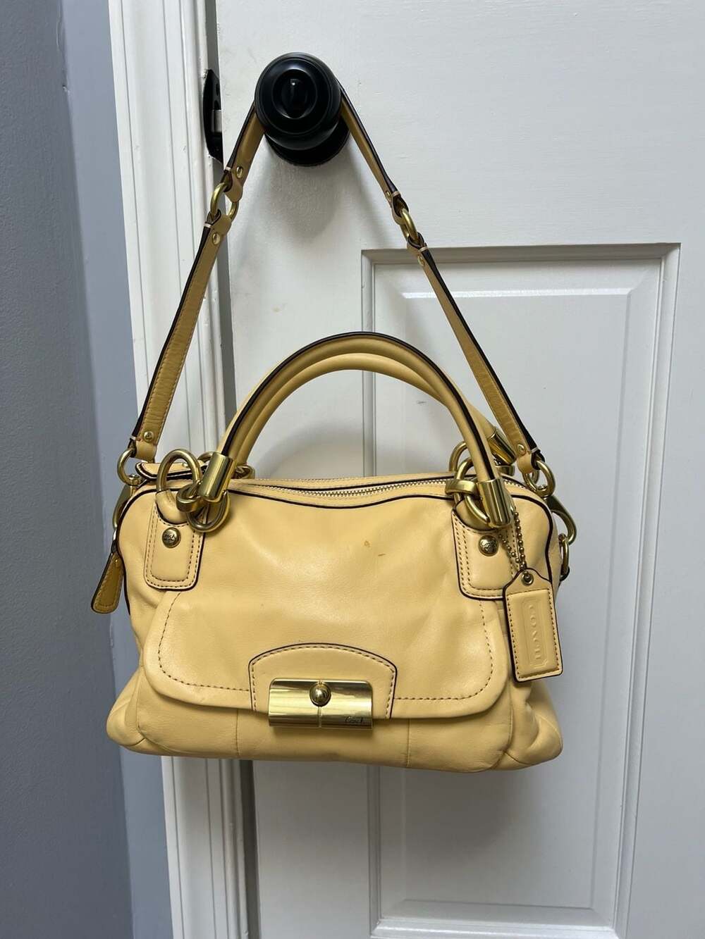 Coach Legacy Leather Satchel Handbag Yellow Gold Hardware Shoulder Bag F22304